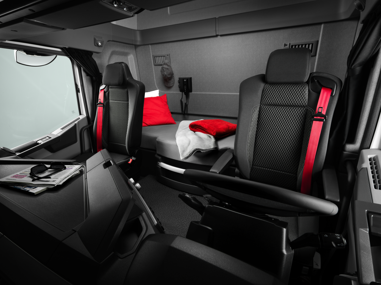 Renault Trucks T High Truck cabin