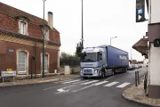 RENAULT TRUCKS E -TECH